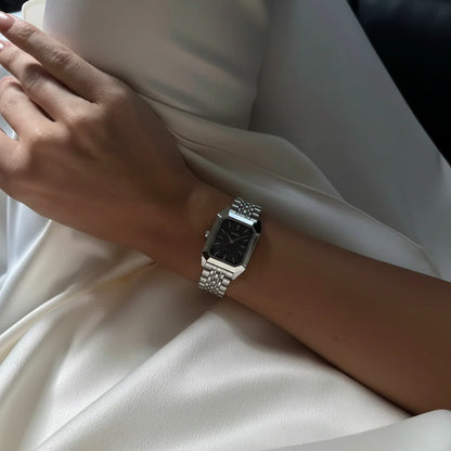 CLAIRE DE MAINS⎟CLARINE