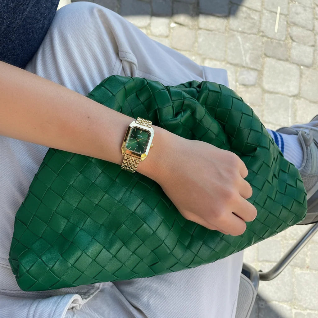 CLAIRE DE MAINS⎟CLARINE